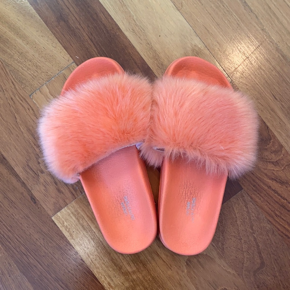 Puffy soft sandles in orange color
